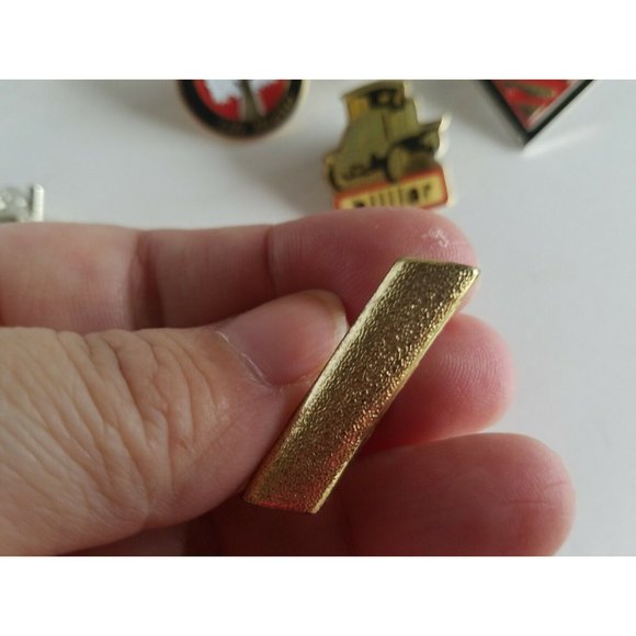 Vintage Lot of 7 Pins Cross Bar The System Good Sam billiar etc - Picture 4 of 11